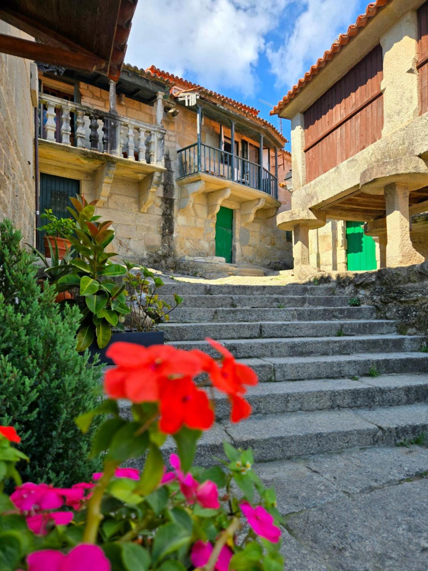 Atico Pequeno Paraiso Комбарро Экстерьер фото